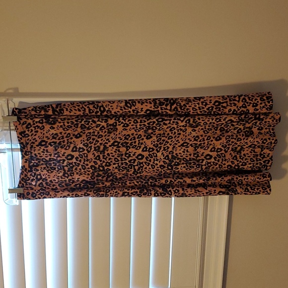 Wilfred Leopard Print Midi Skirt - Picture 3 of 5